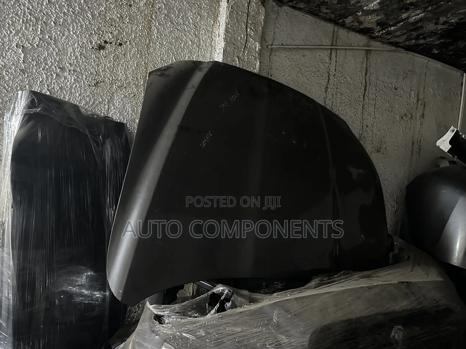 Jargua F-Pace 2018 Bonnet