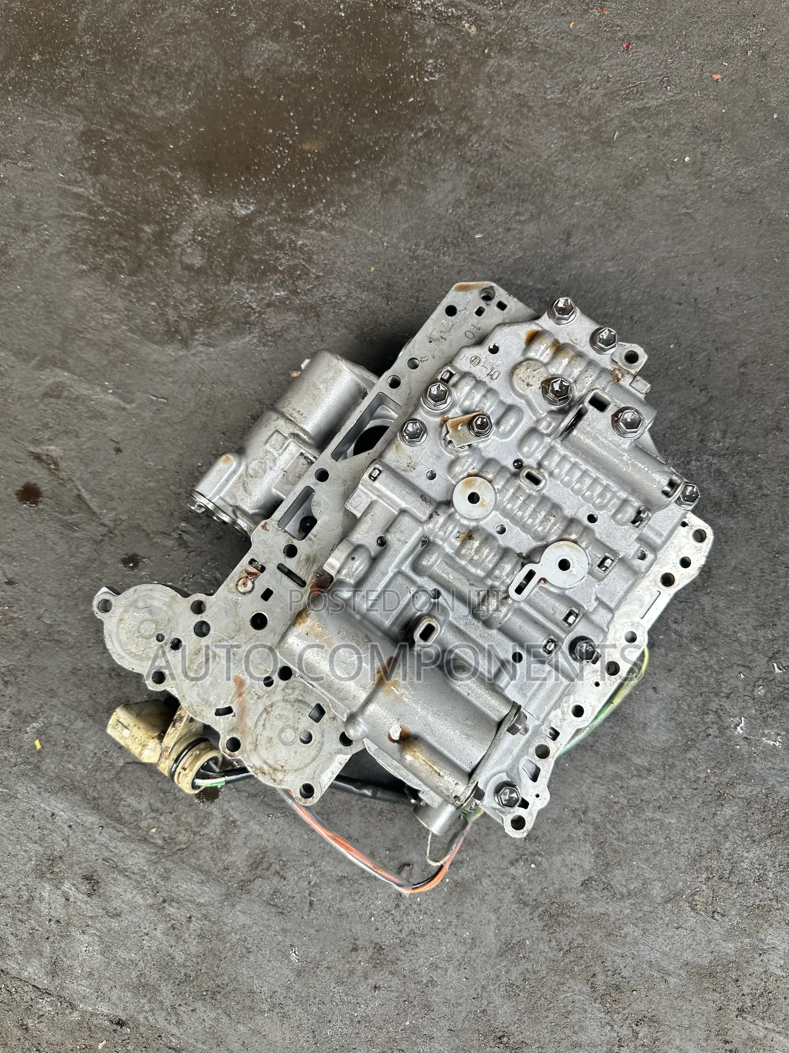 Toyota Corolla 8pins Valve Body (Big Solenoid)