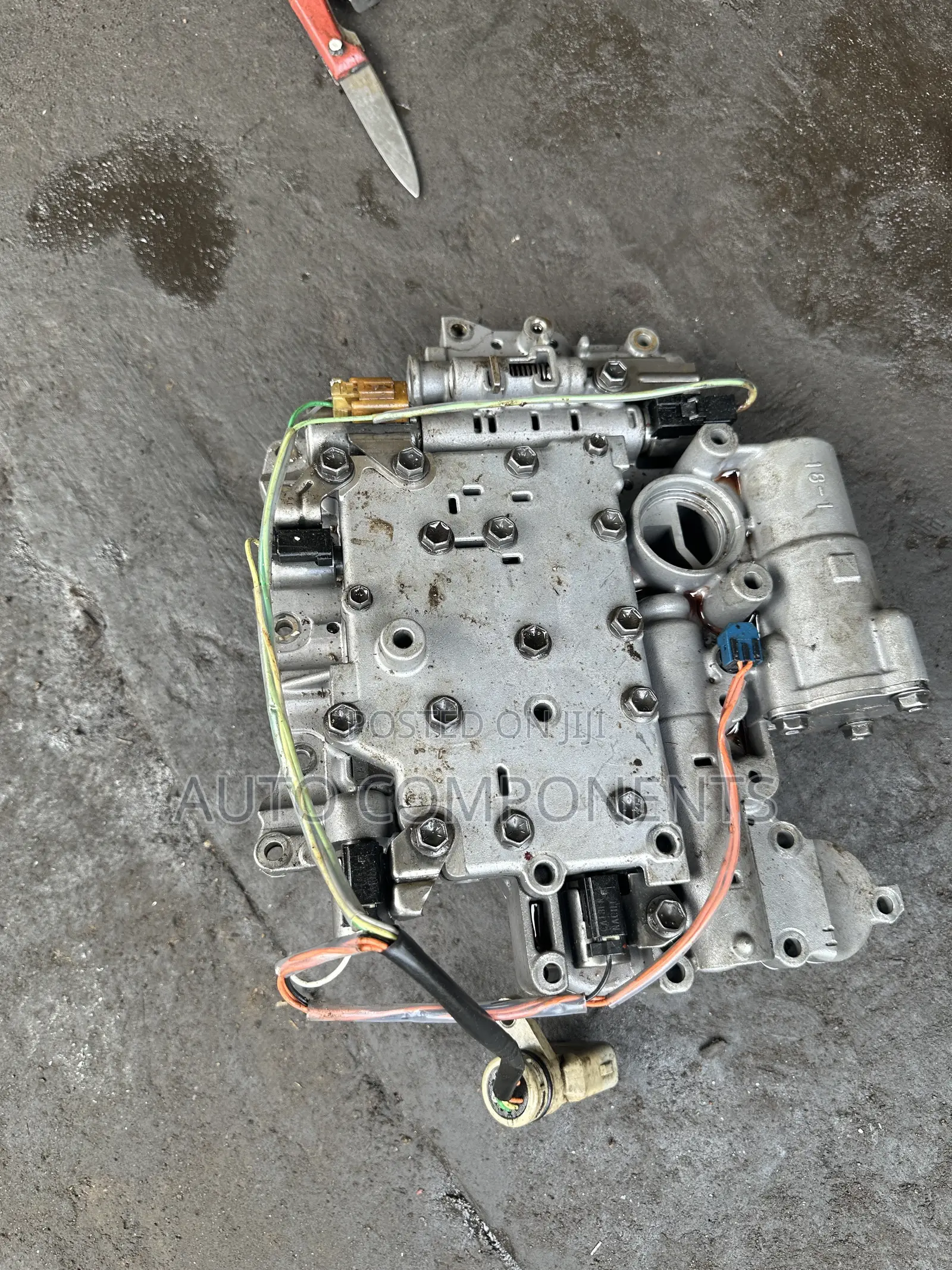 Toyota Corolla 8pins Valve Body (Big Solenoid)