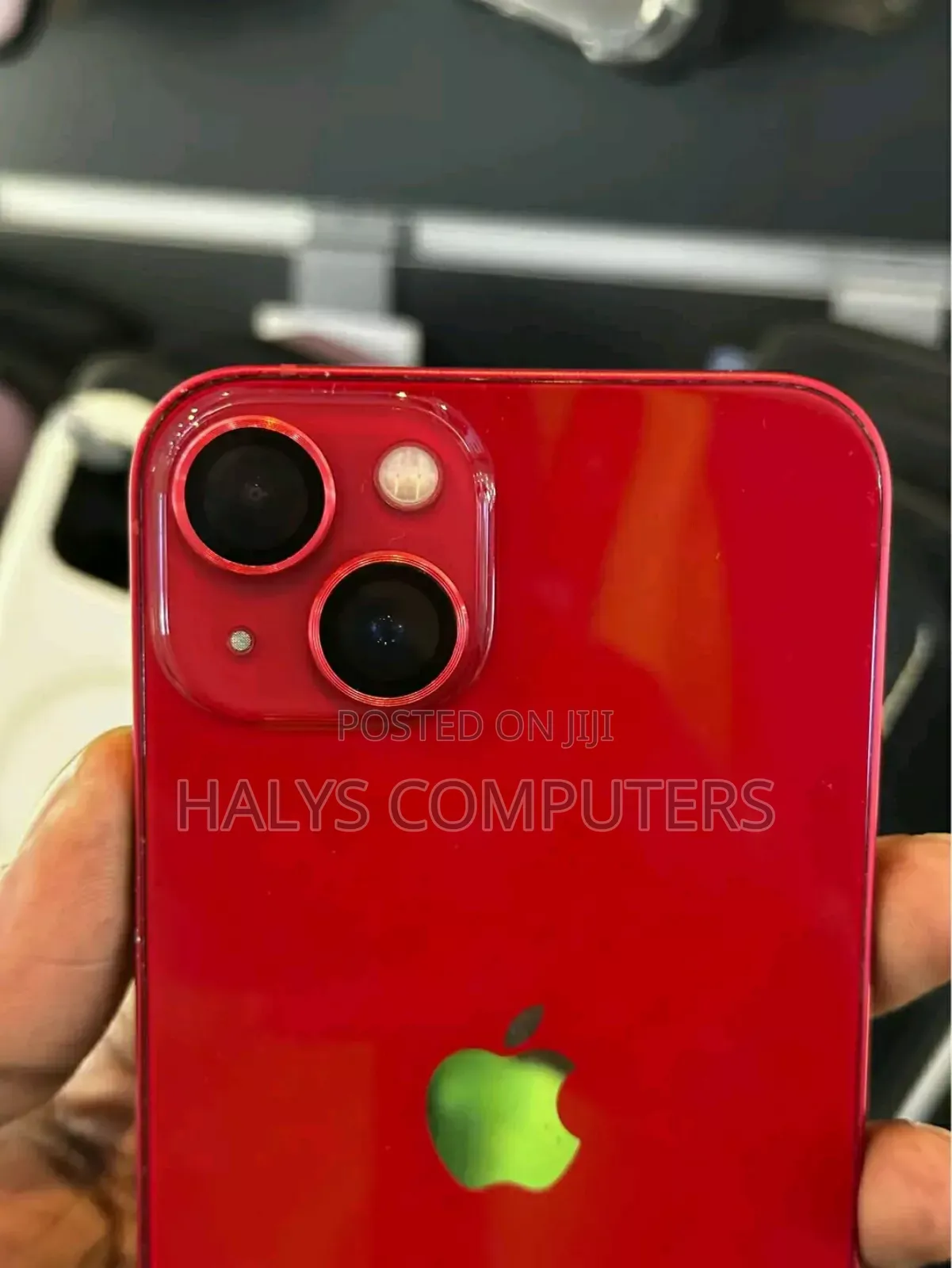 Apple iPhone 13 128 GB Red