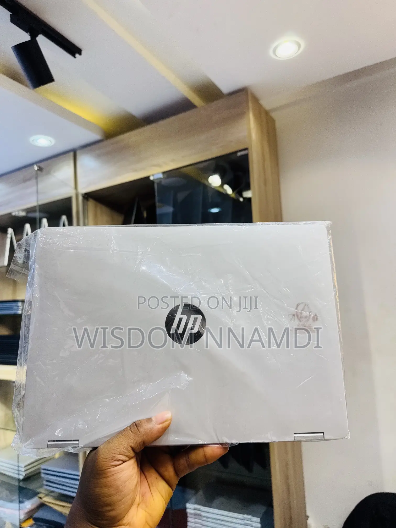 New Laptop HP OmniBook 5 Flip 16GB Intel Core 7 SSD 512GB