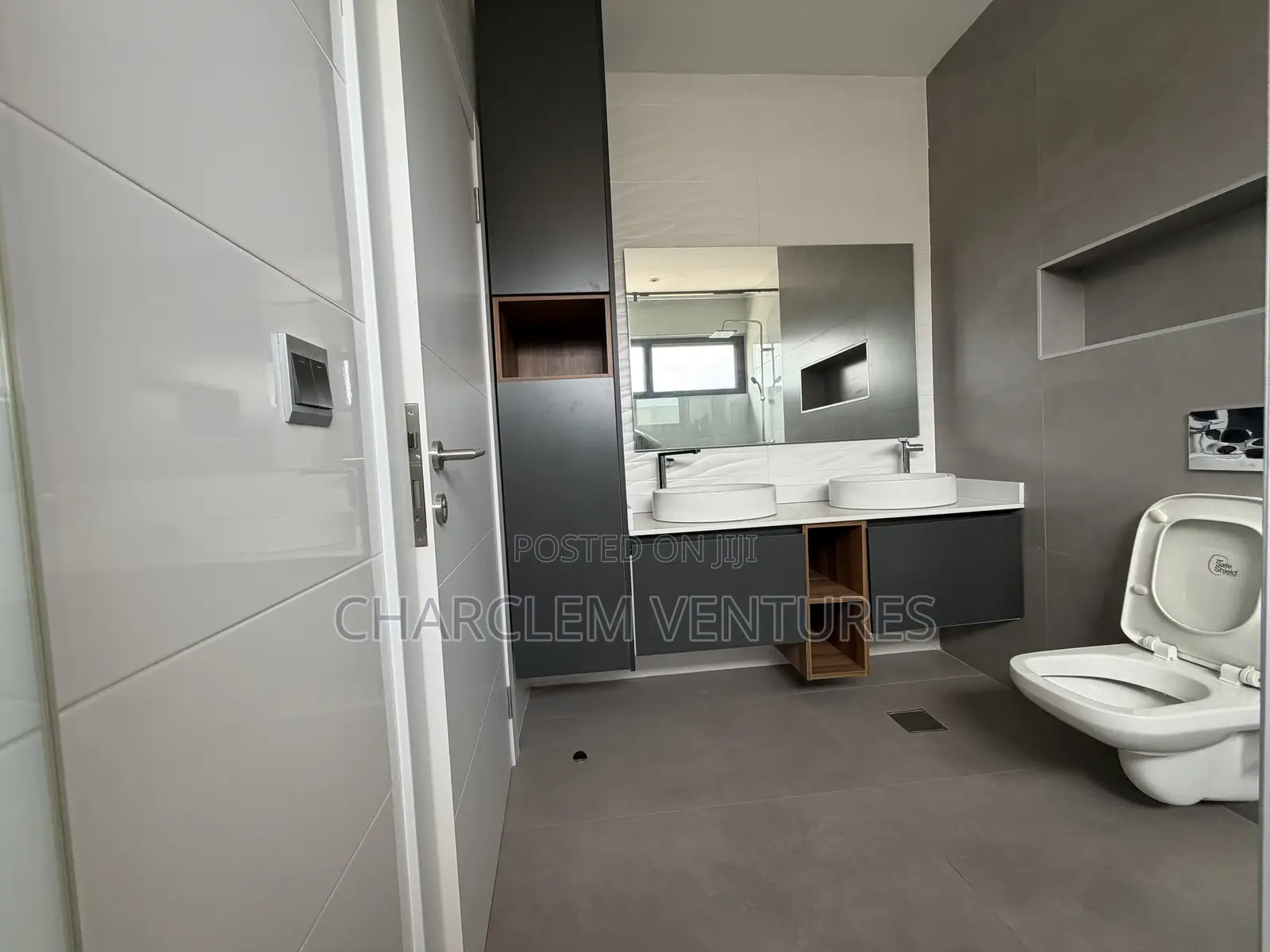 2bdrm Townhouse / Terrace in Charclem Ventures, Accra Metropolitan