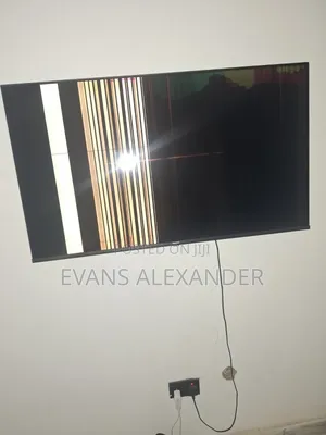 Hisense 50-inch Tv