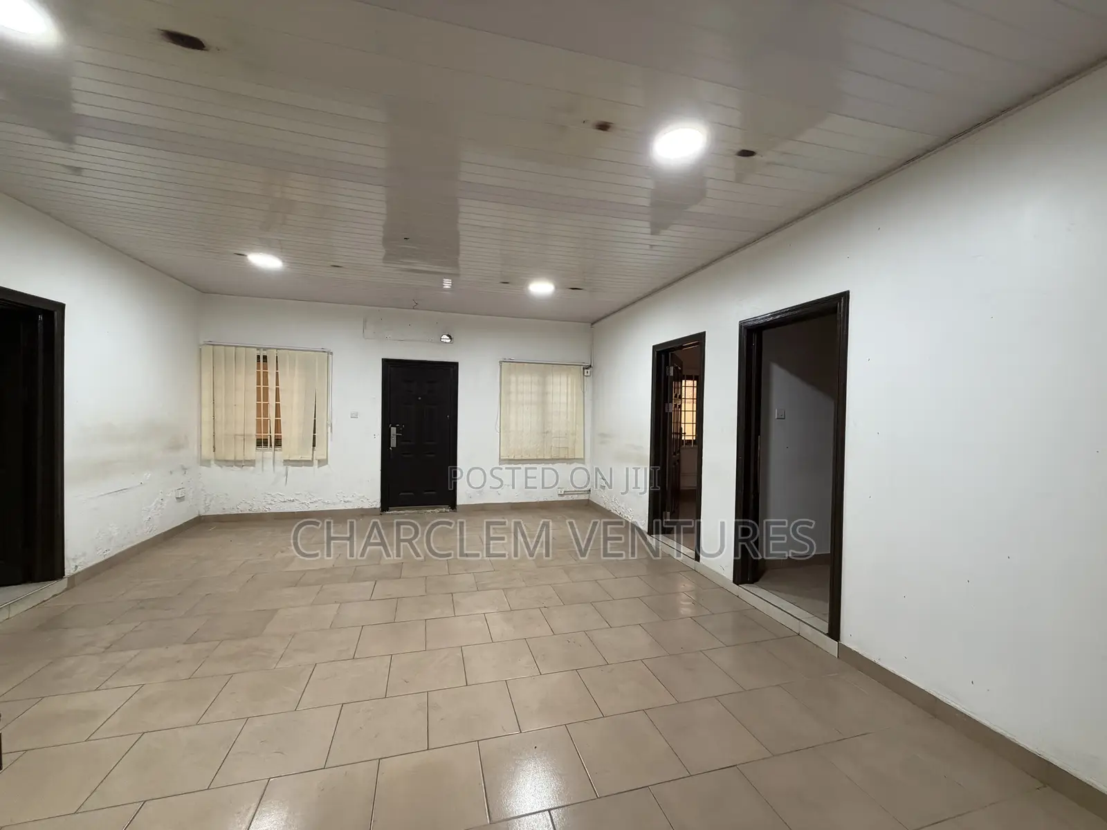 42 Plus Rooms Commercial Property for Rent at Airport