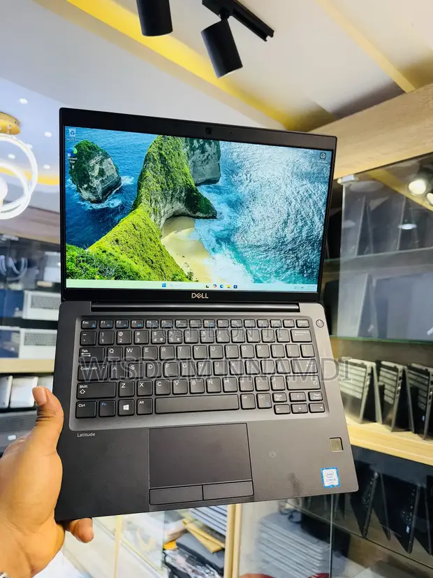 Laptop Dell Latitude 7380 8GB Intel Core i5 SSD 256GB - Wisdom