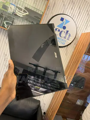 Laptop Acer Swift 3 8GB Intel Core i7 SSD 256GB