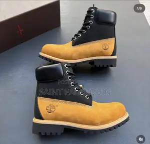 Timberland Distinct Two-Tone Design