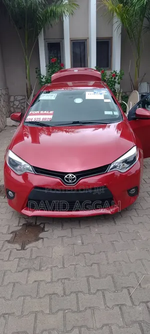 Toyota Corolla LE Premium 4dr Sedan (1.8L 4cyl CVT) 2016 Maroon