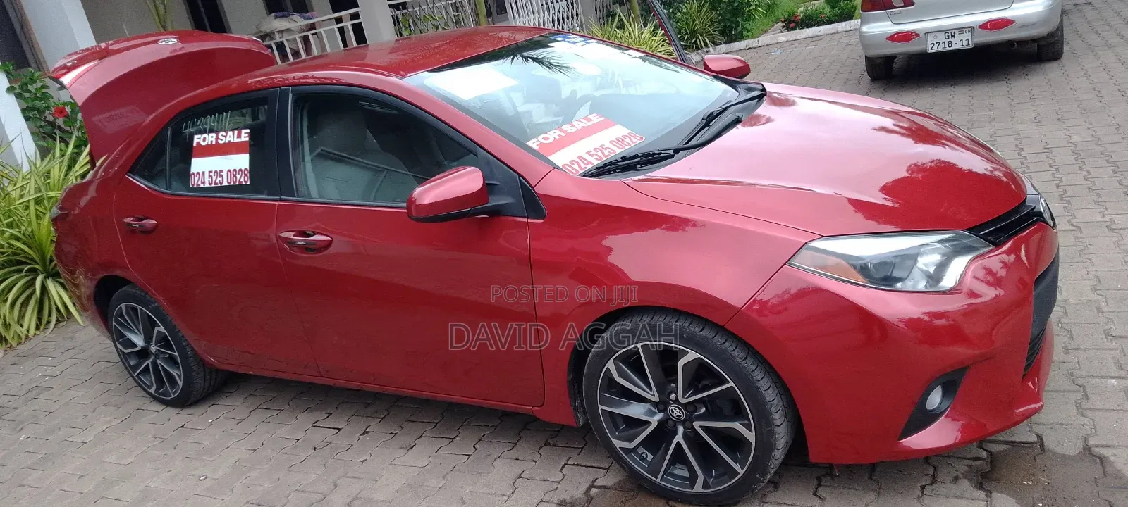 Toyota Corolla LE Premium 4dr Sedan (1.8L 4cyl CVT) 2016 Maroon