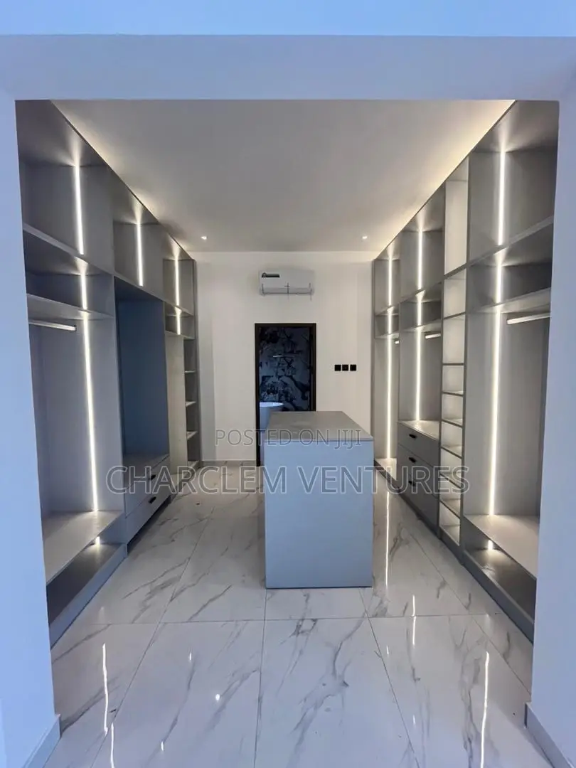 3bdrm House in Charclem Ventures, East Legon for sale