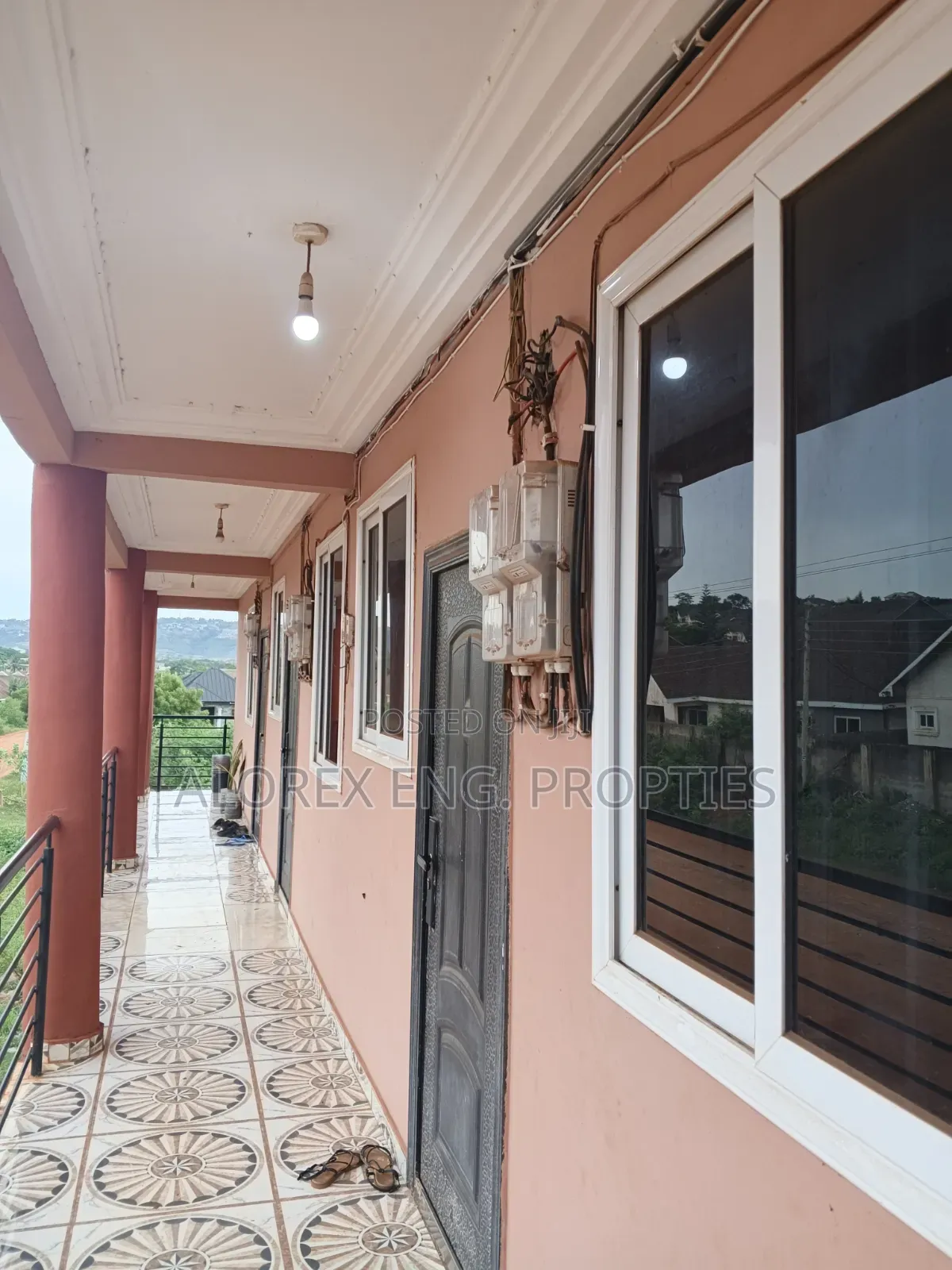 1bdrm Apartment in Chamber Self, Malejor for rent