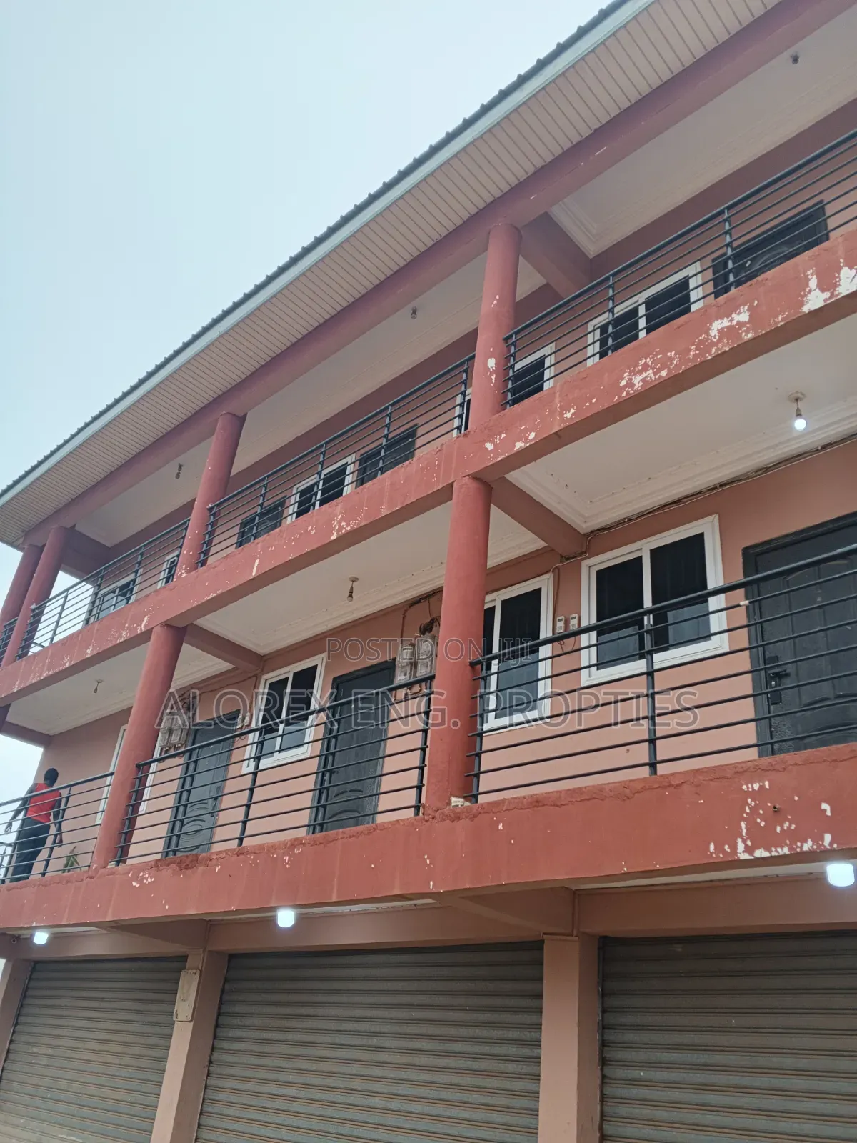 1bdrm Apartment in Chamber Self, Malejor for rent
