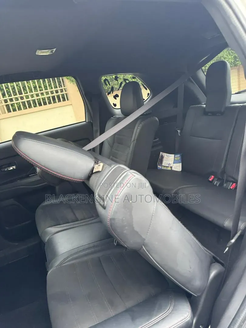 Mitsubishi Outlander SE S-AWC 2020 White