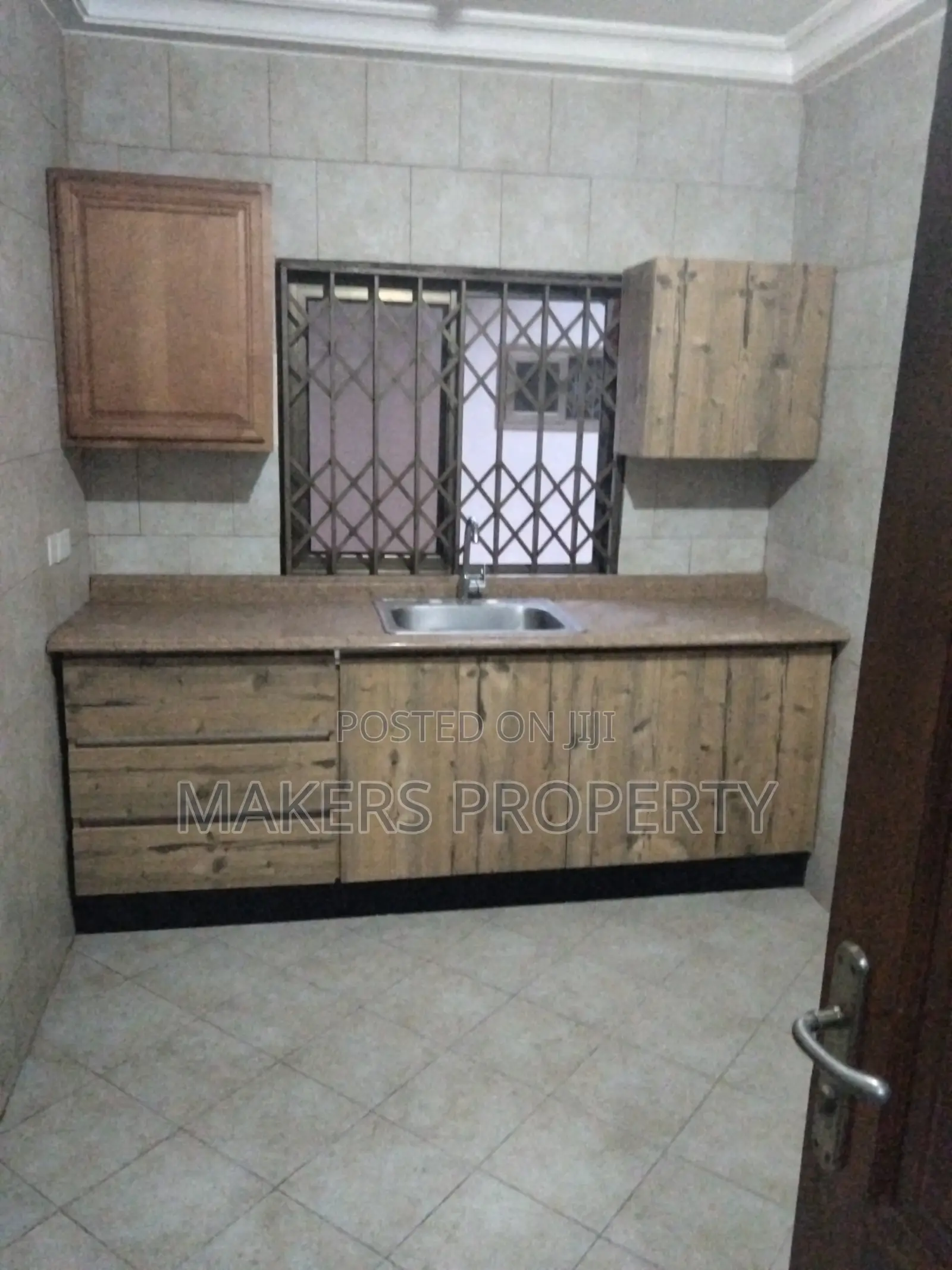 1bdrm House in Mula Property, Otano for rent