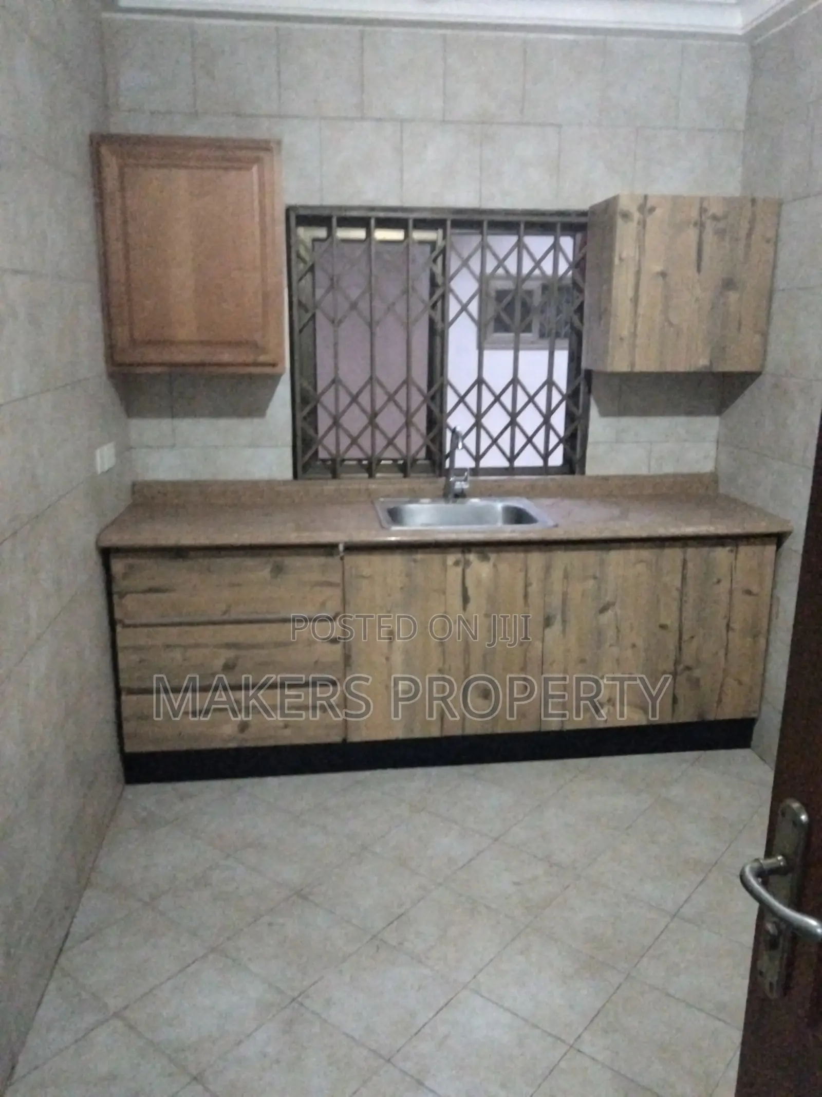 1bdrm House in Mula Property, Otano for rent