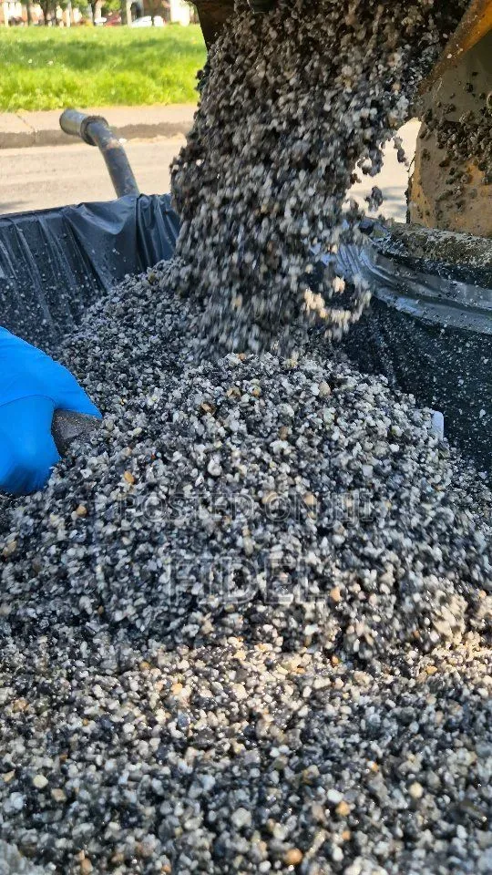 Stone Carpet Flooring or Epoxy Stone Resin