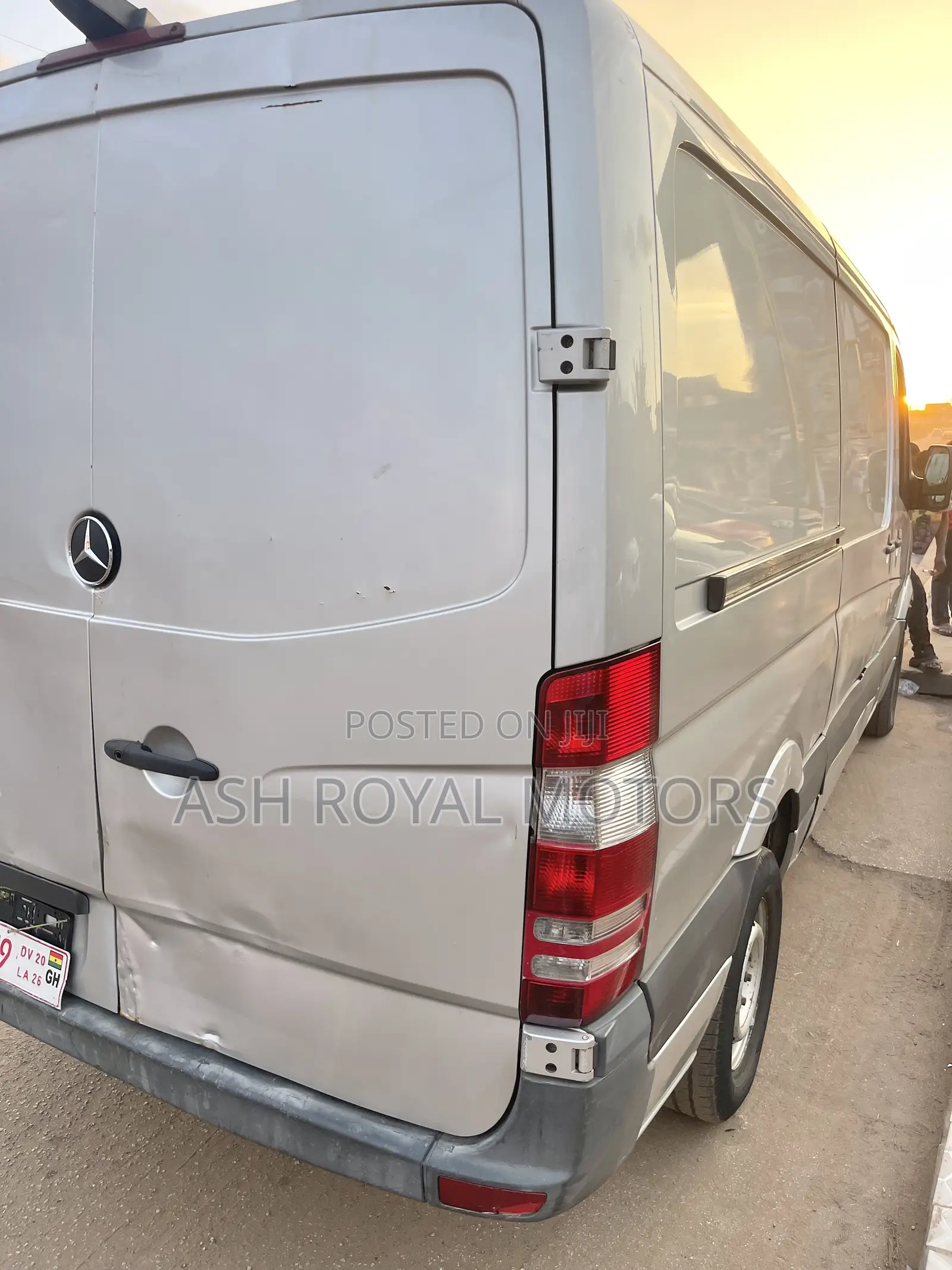 Mercedes-Benz Sprinter 2012 Silver