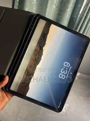 Apple iPad Pro 11 (2021) 64 GB Gray