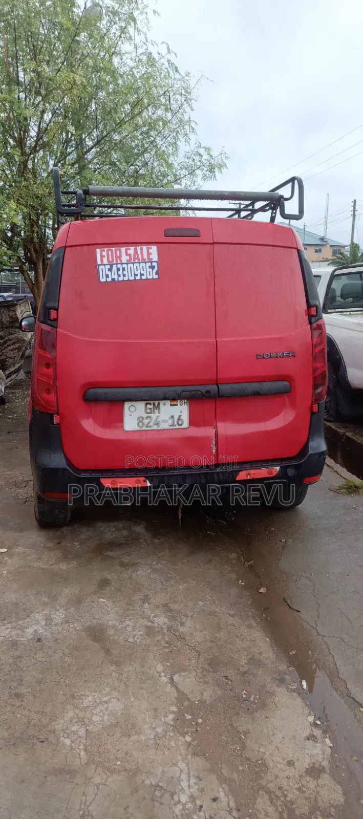 Renault 4 2014 Red