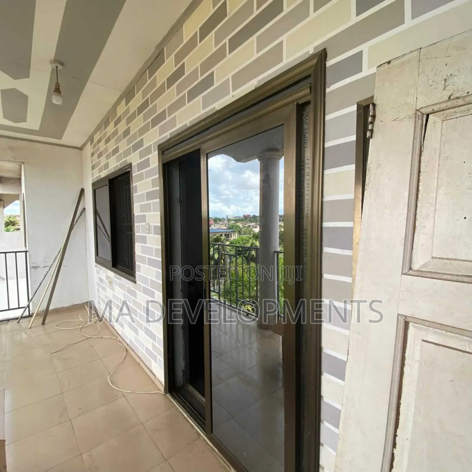 3bdrm Apartment in Kingsby Achimota, School Area for rent