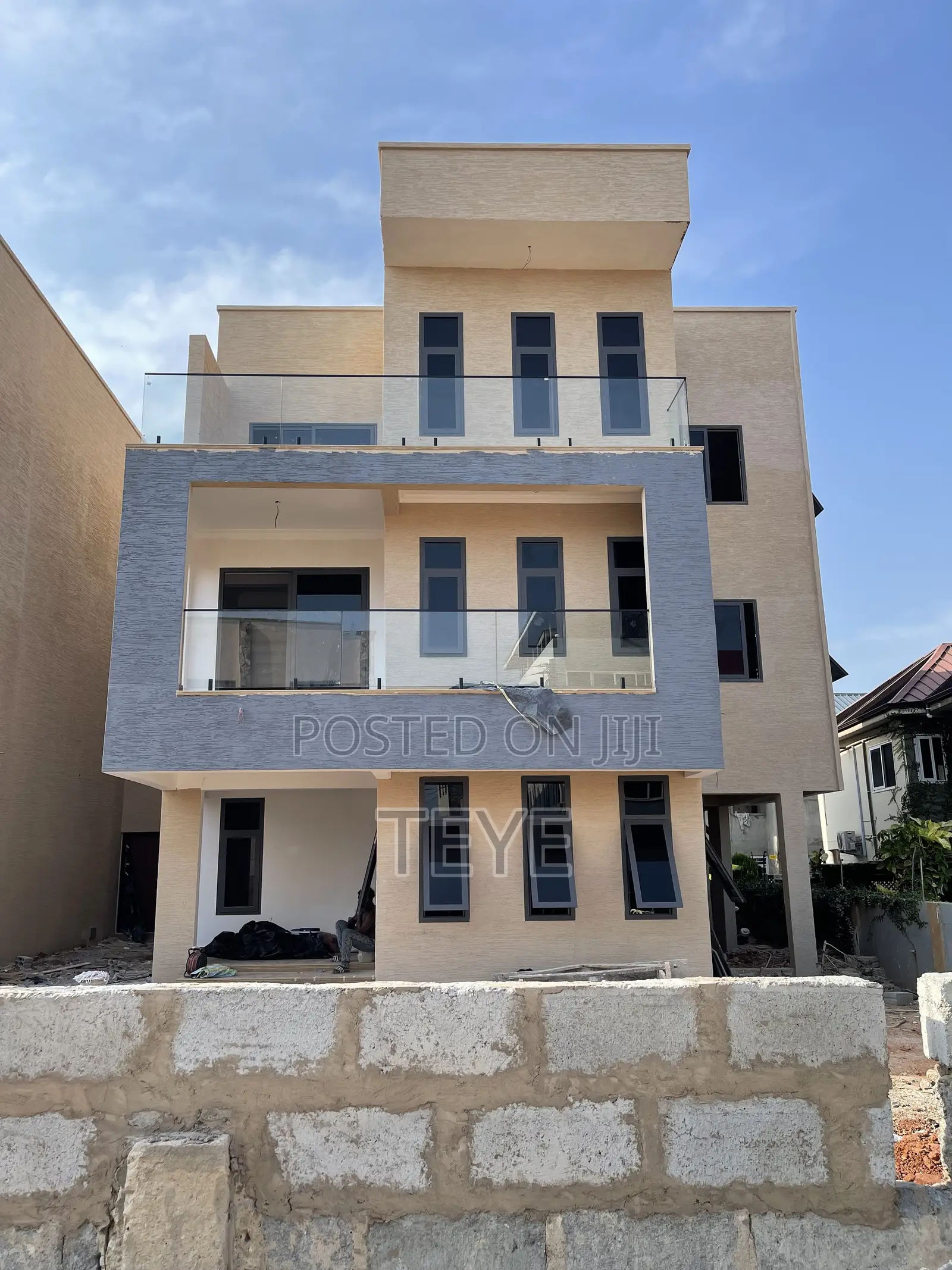 Daylight Aluminum