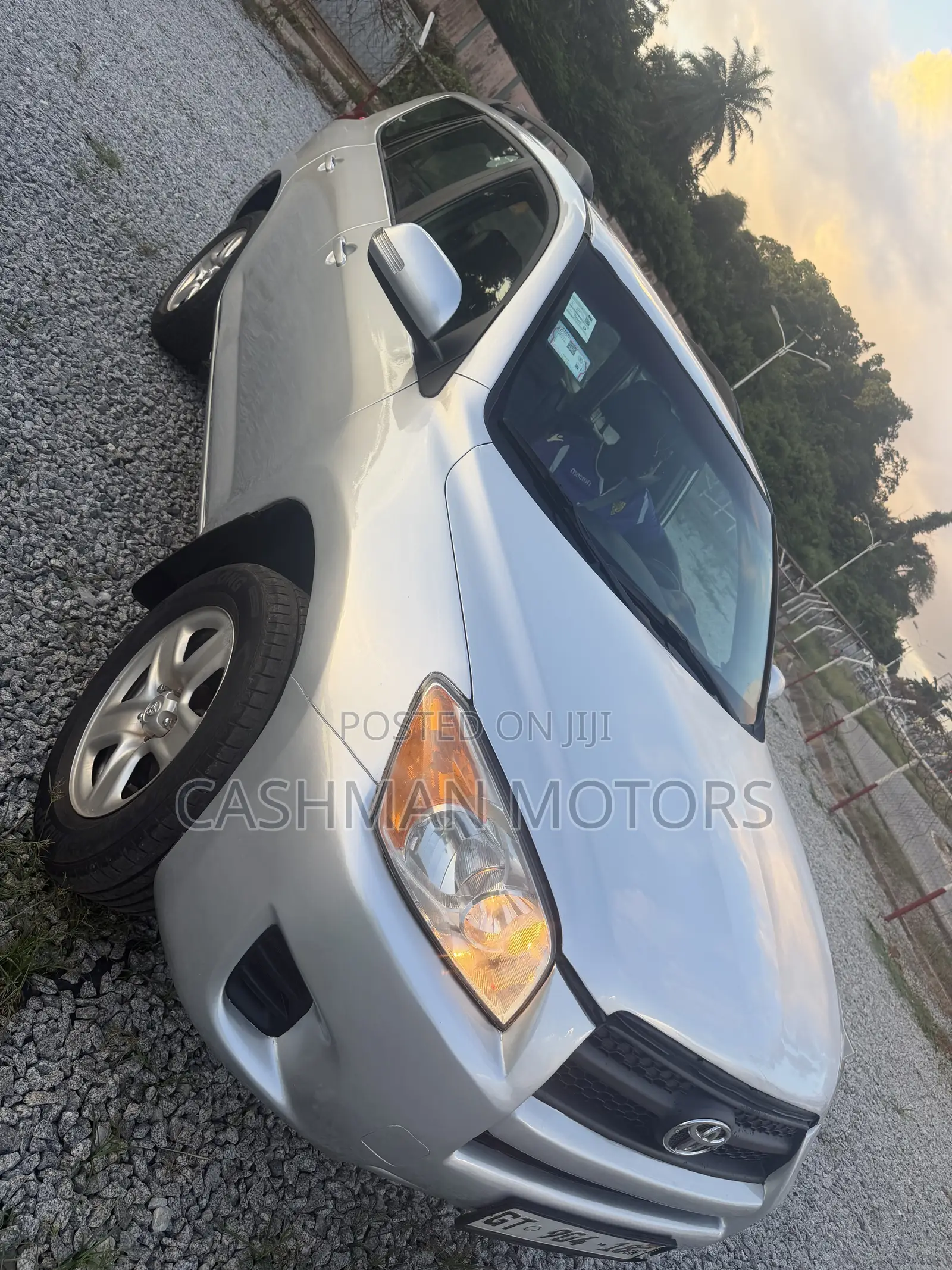 Toyota RAV4 2.5 2011 Silver