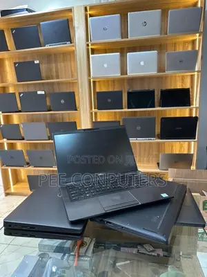Laptop Dell Latitude 5300 16GB Intel Core i5 SSD 512GB