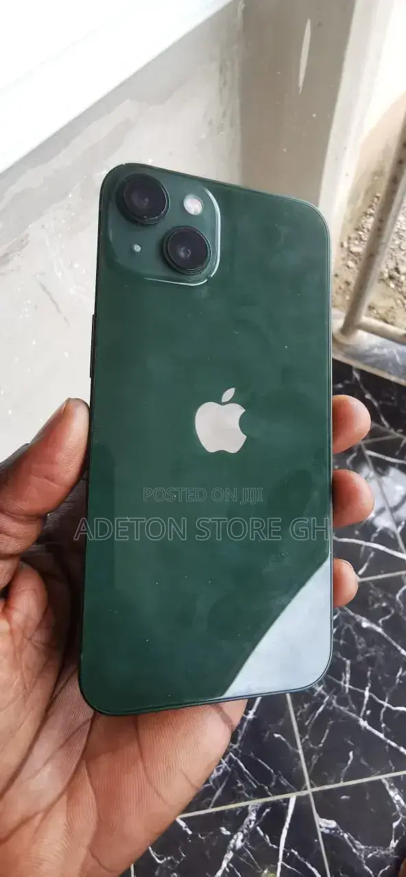 Apple iPhone 13 128 GB Green