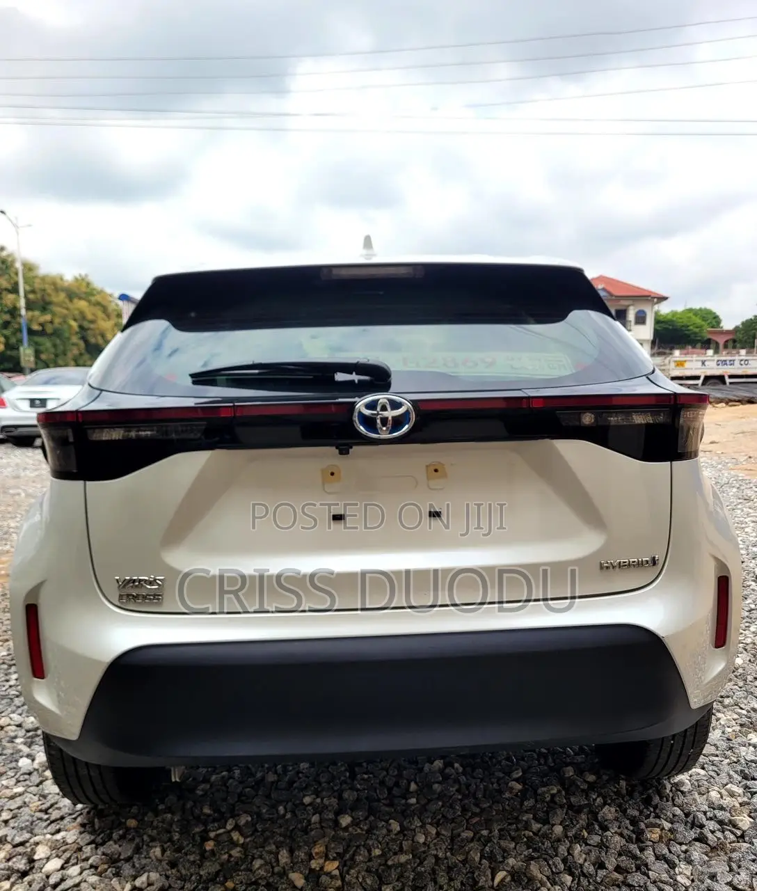 Toyota Yaris Cross 1.5 Hybrid AWD 2024 White
