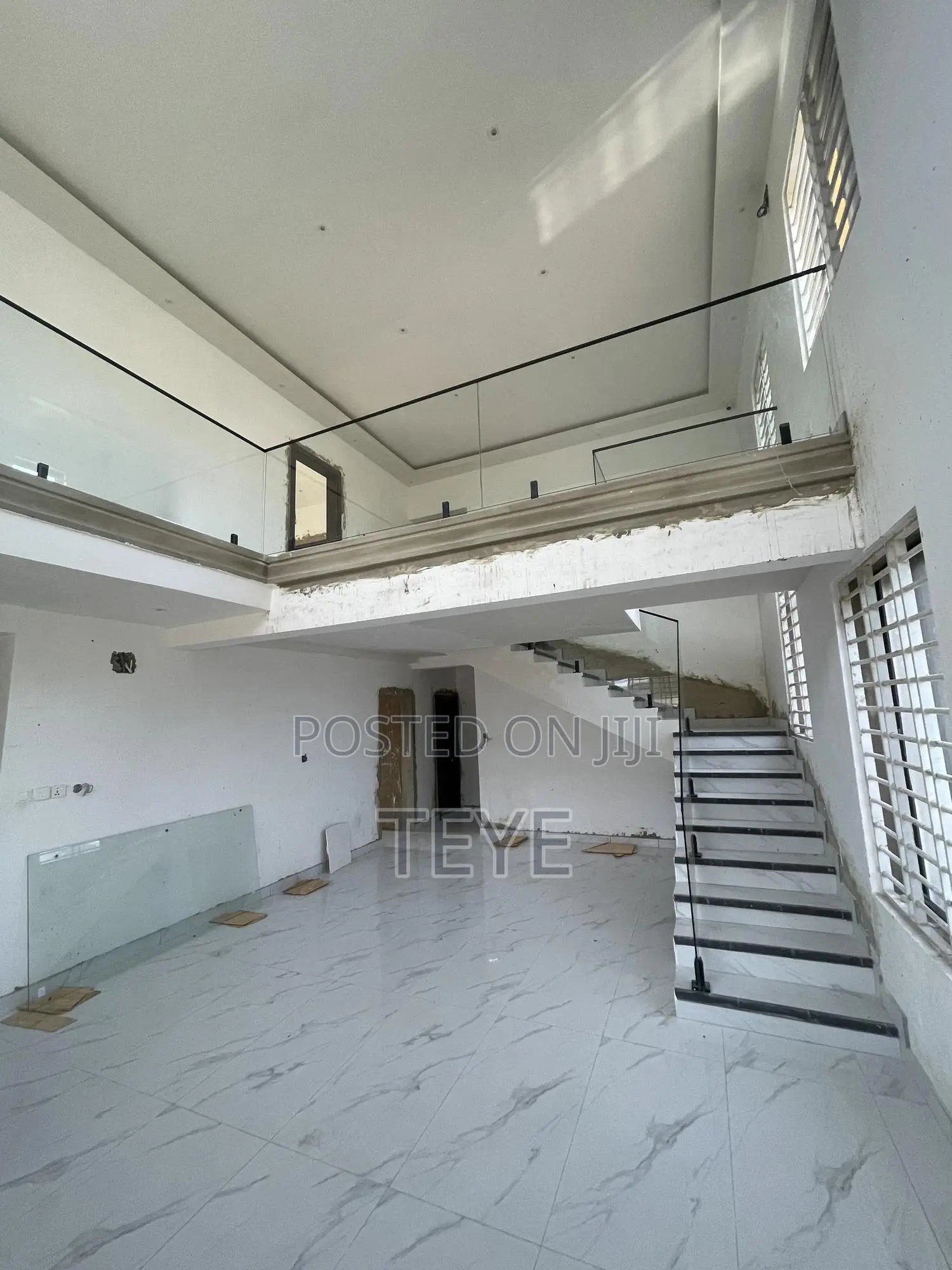 Daylight Aluminum