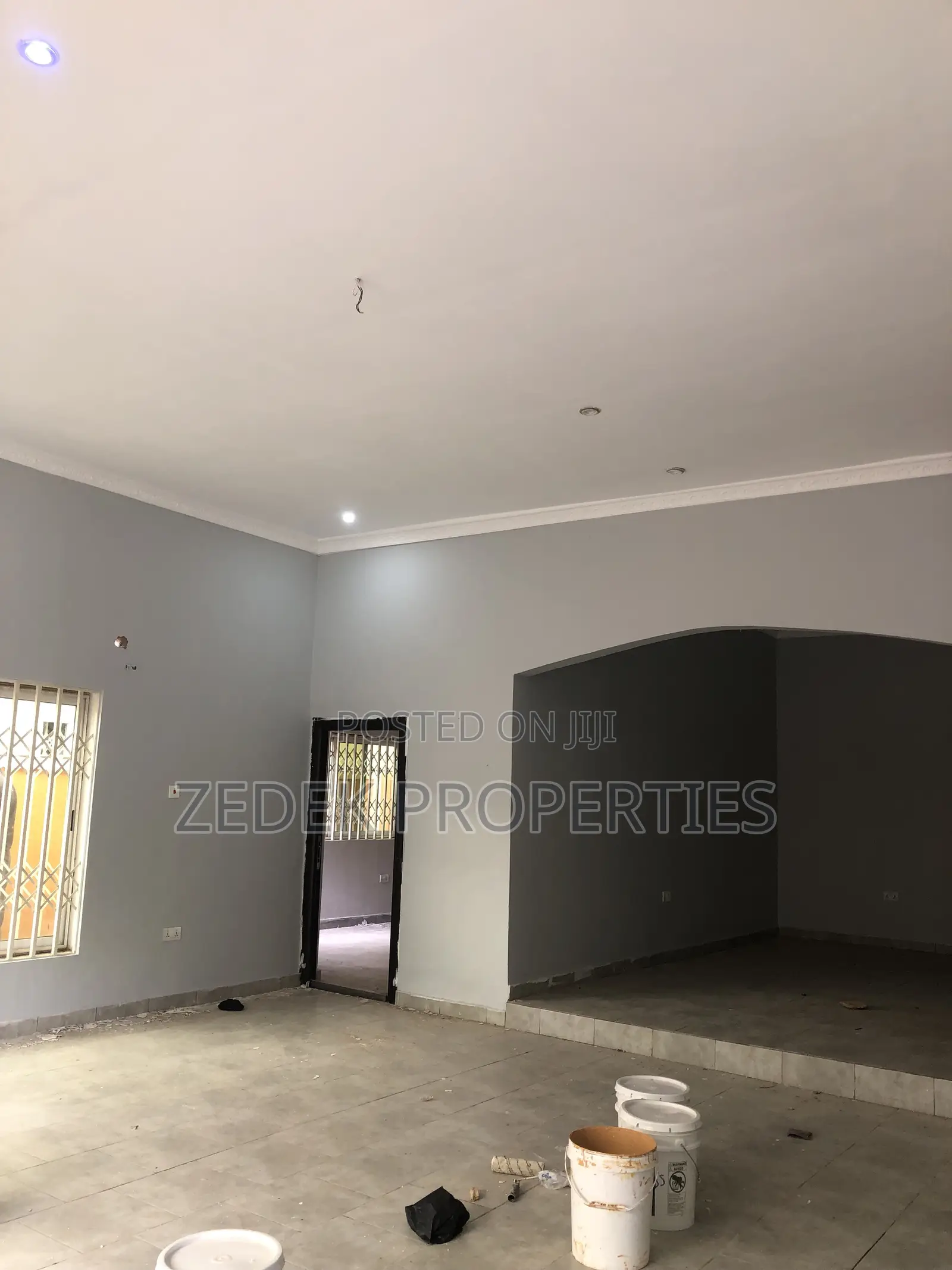 4bdrm House in Kwabenya Acp Road, Ashomang Estate for rent