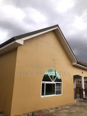 4bdrm House in Kwabenya Acp Road, Ashomang Estate for rent