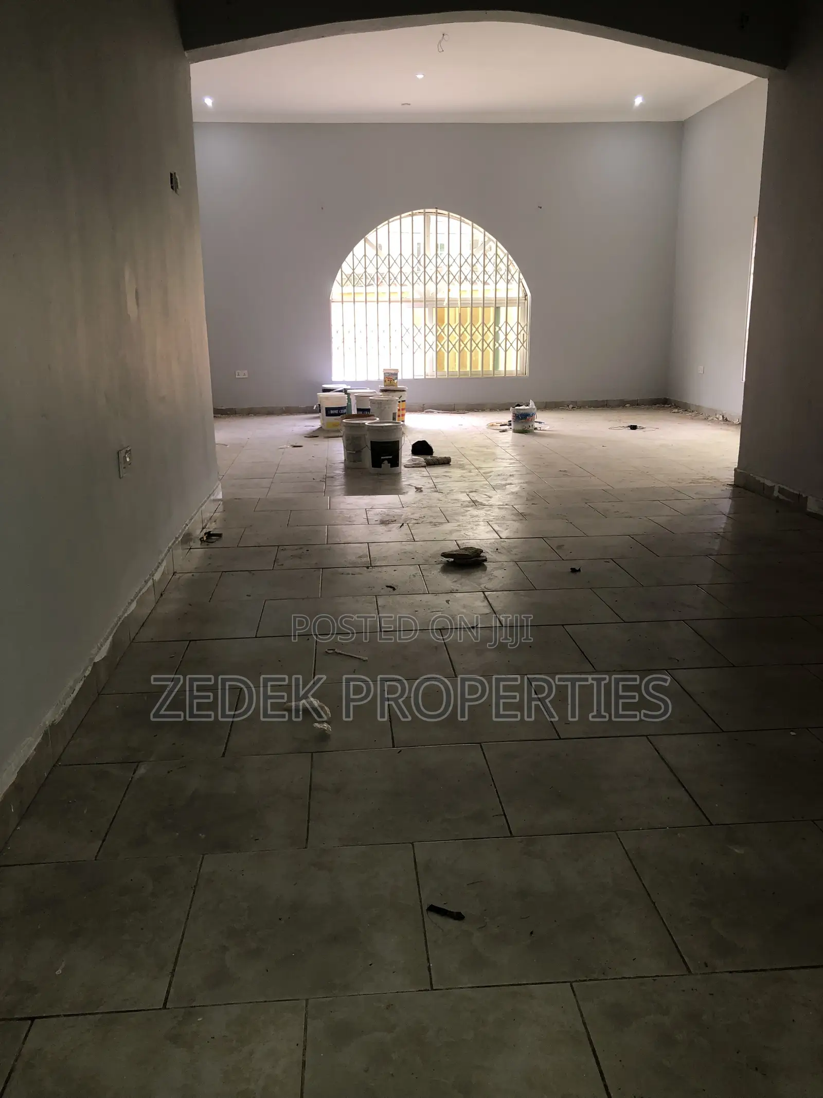 4bdrm House in Kwabenya Acp Road, Ashomang Estate for rent