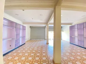 Double Shop for Rent Sowutwuom.