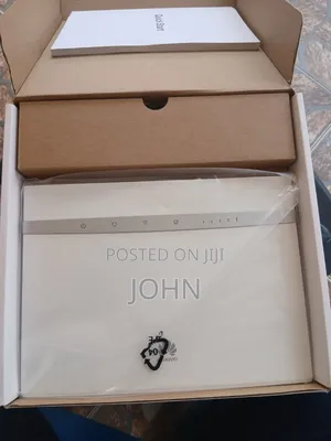 Huawei B525 Cat6 Router, Speed 300mbps