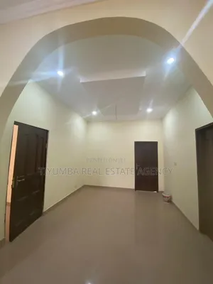 3bdrm Apartment in Tiyumba Real Estate, Mile 7 for rent
