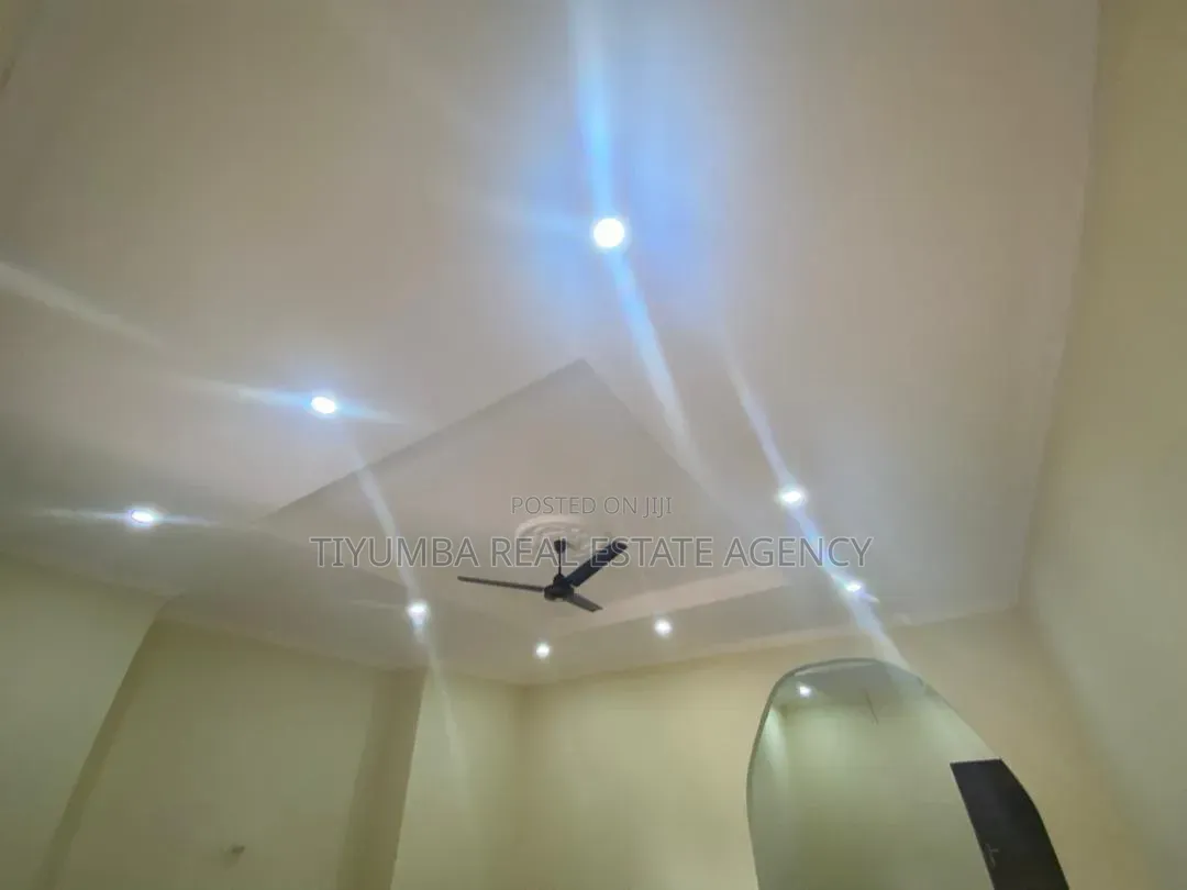 3bdrm Apartment in Tiyumba Real Estate, Mile 7 for rent