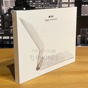 iPad Air Magic Keyboard 13-Inch
