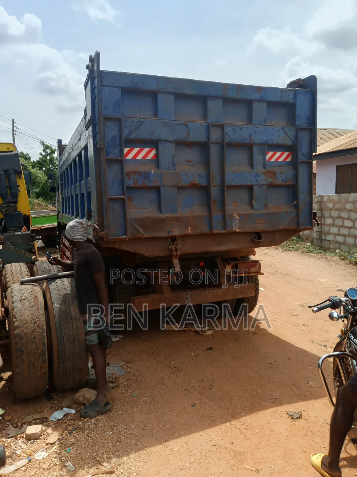 Tipper Truck