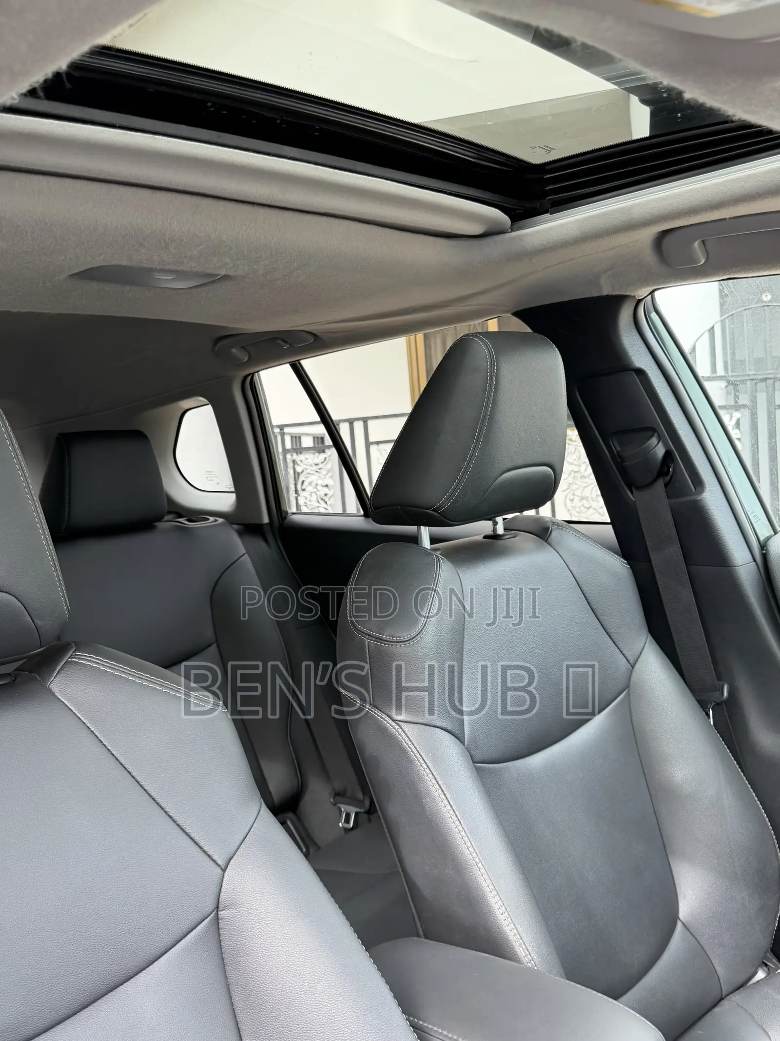 Toyota Corolla Cross XLE 2025 Green