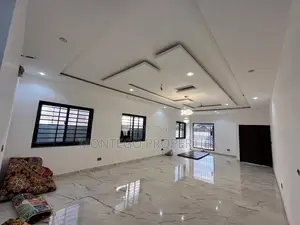 3bdrm House in Oyarifa for sale