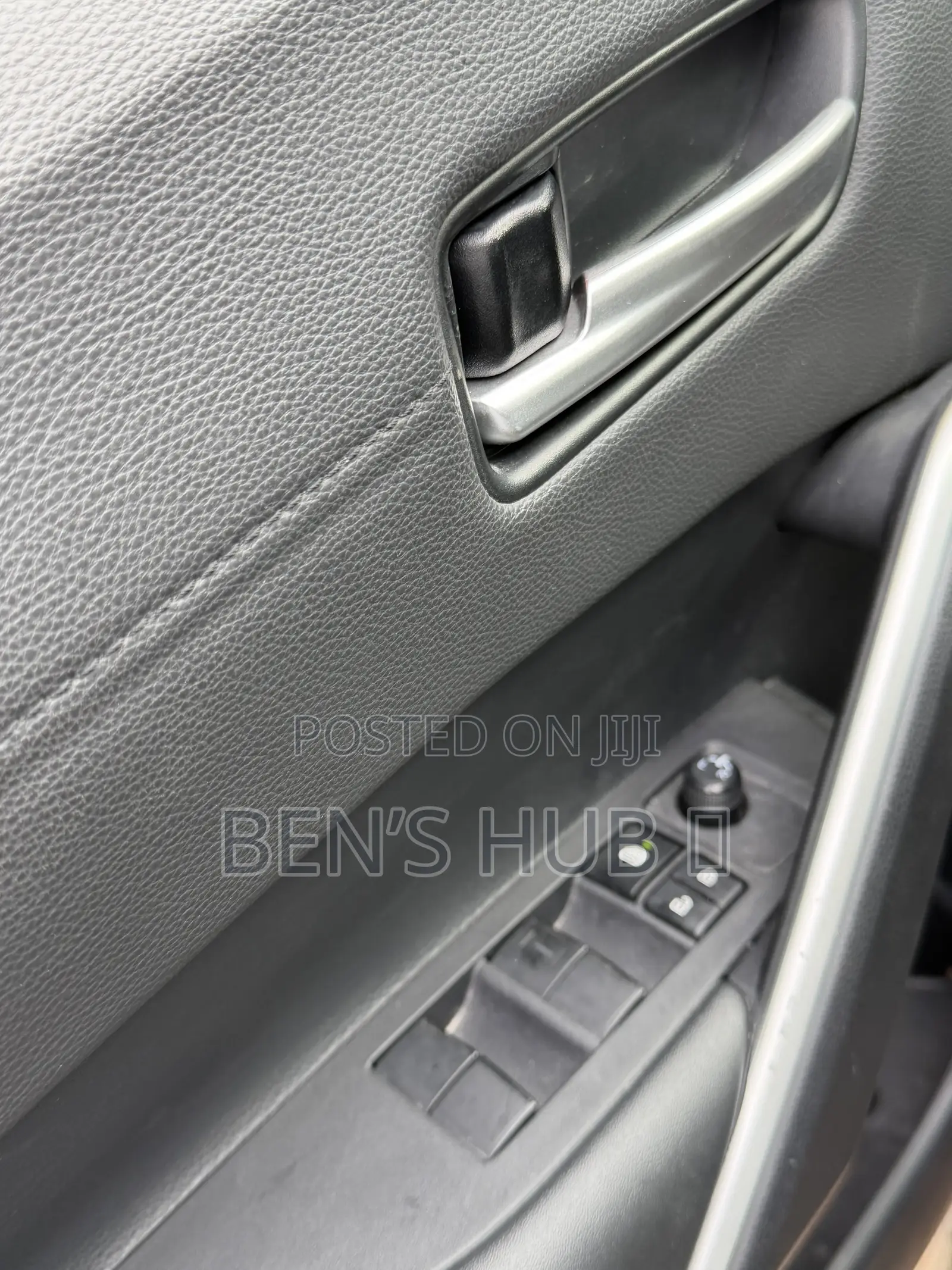 Toyota Corolla Cross XLE 2025 Green