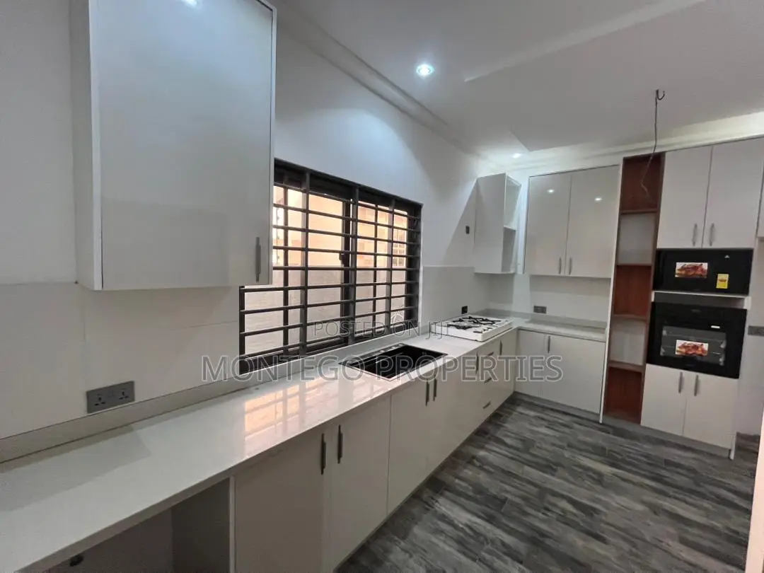 3bdrm House in Oyarifa for sale