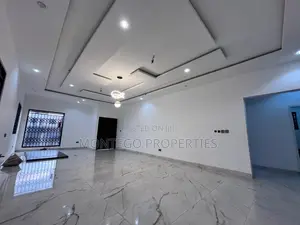 3bdrm House in Oyarifa for sale