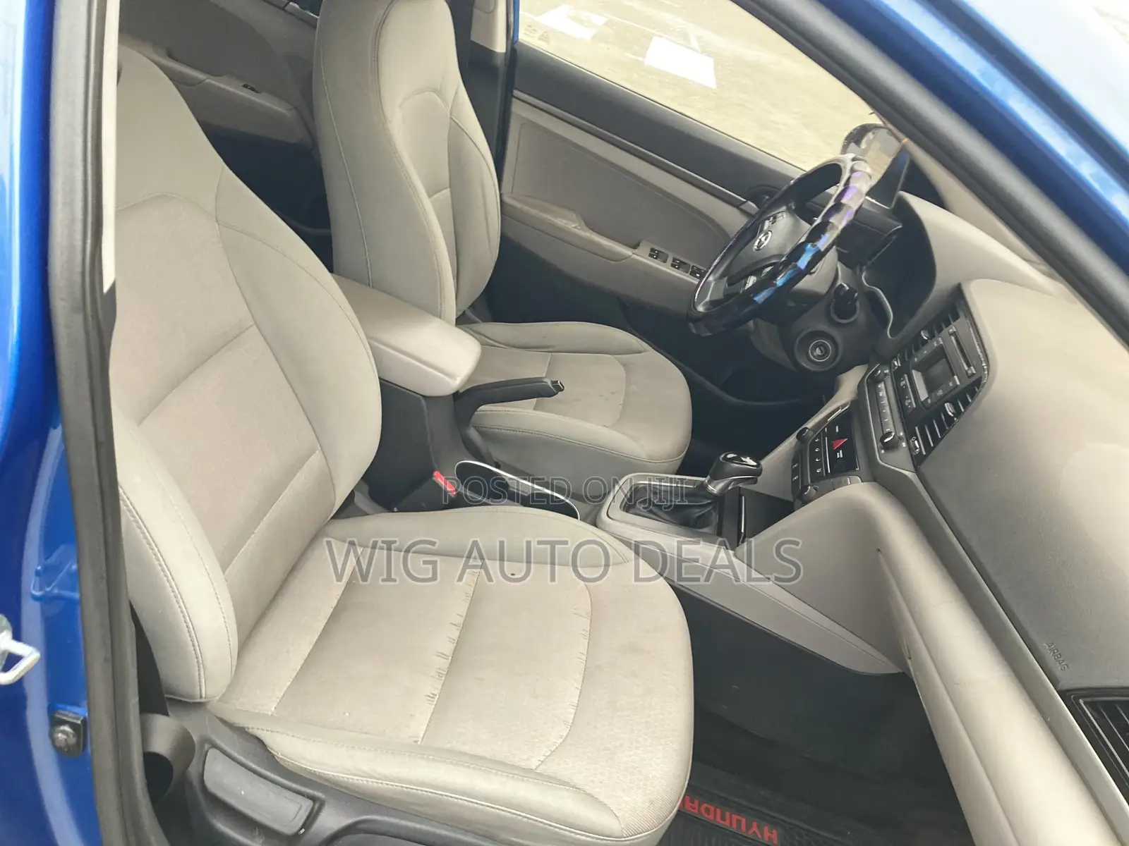 Hyundai Elantra SE Sedan FWD (2.0L 4cyl 6M) 2017 Blue