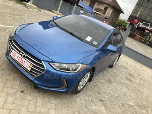 Hyundai Elantra SE Sedan FWD (2.0L 4cyl 6M) 2017 Blue