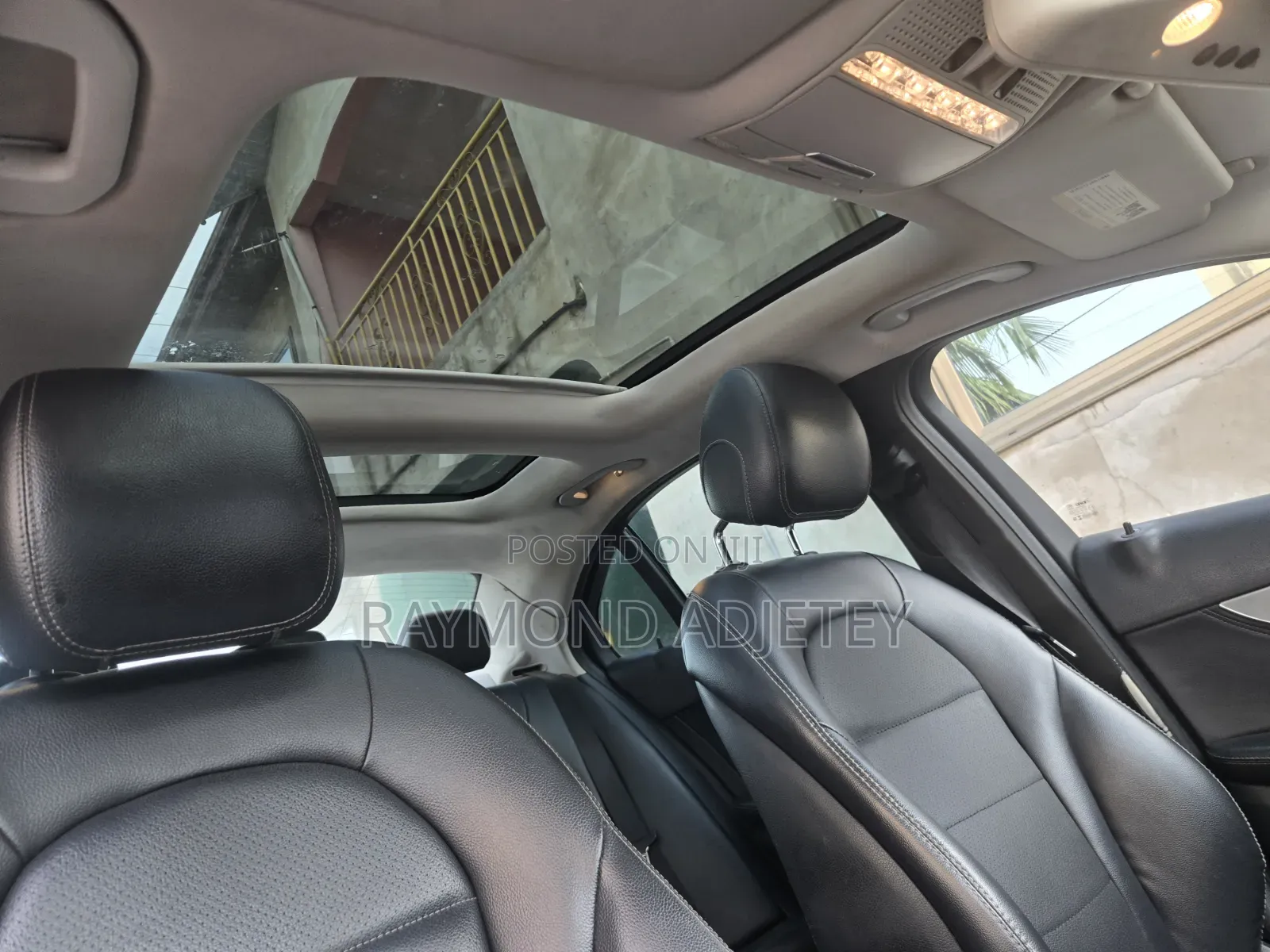 Mercedes-Benz C300 Luxury Sedan RWD (2.0L 4cyl 7A) 2016 Silver