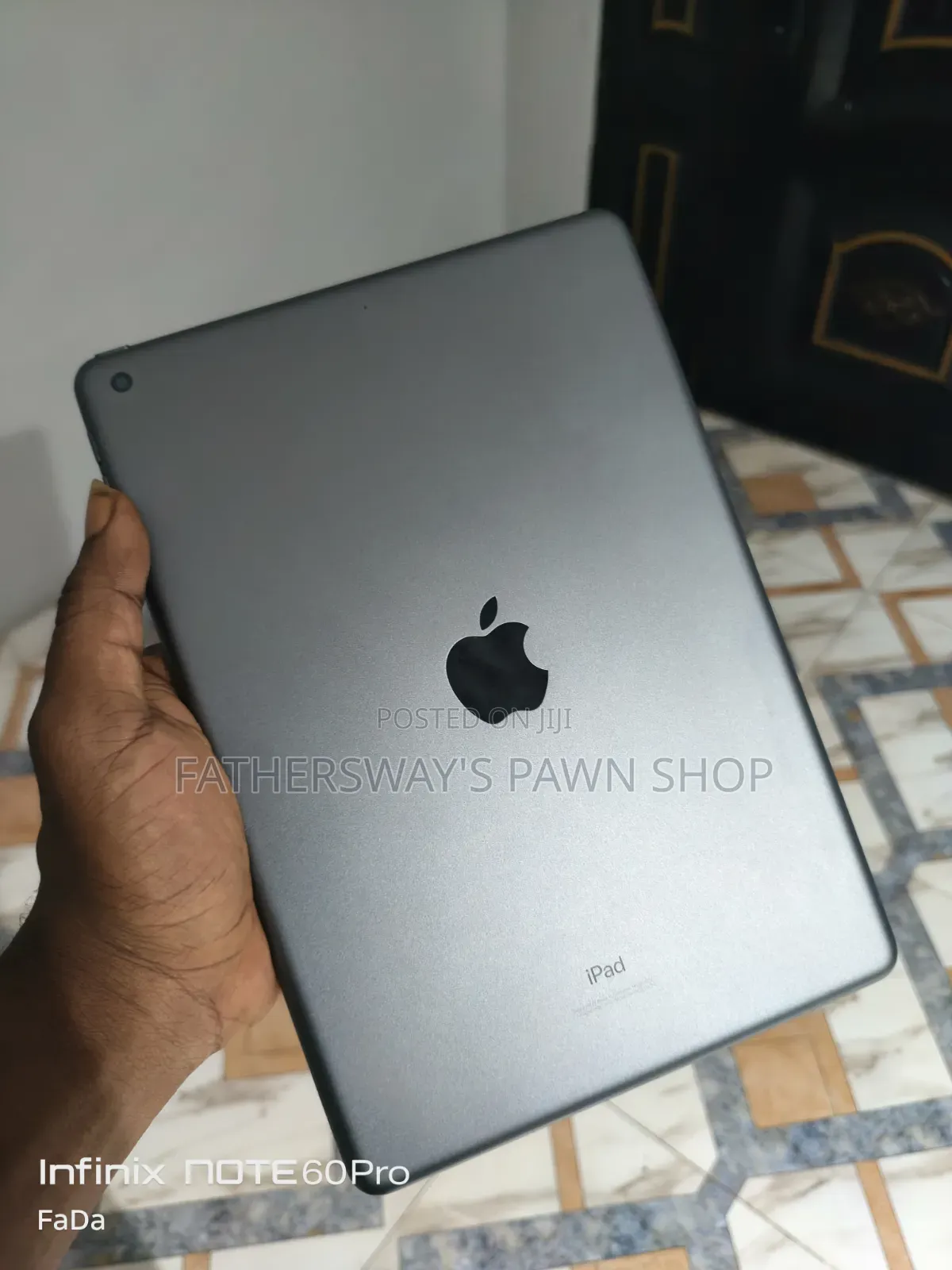 Apple iPad 10.2 (2019) 128 GB Silver