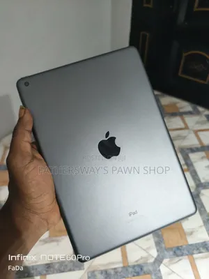 Apple iPad 10.2 (2019) 128 GB Silver