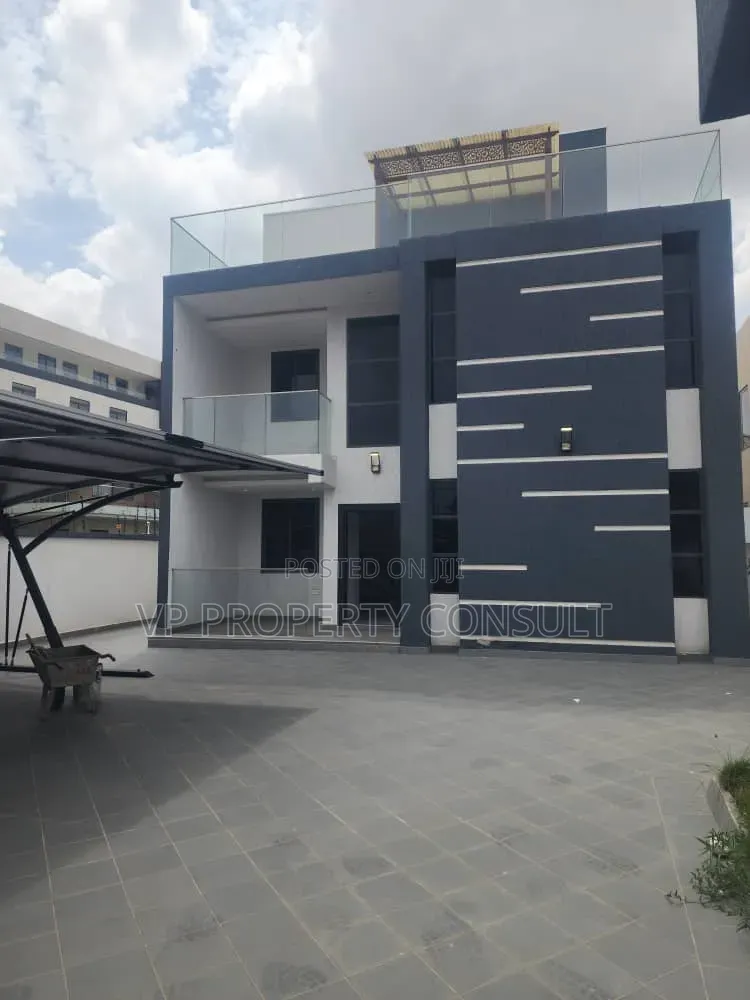5bdrm House in American House for rent